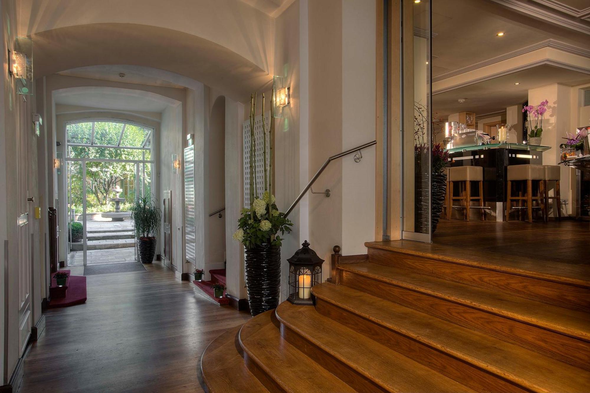 Maximilian Munich Apartments & Hotel Luaran gambar